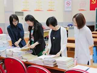 線上線下巧過渡，且行且思助成長