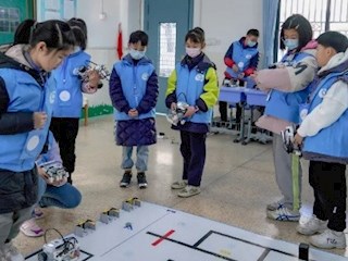 【凌霄新聞臺】“金鑰匙科技活動之智能機(jī)器人挑戰(zhàn)賽”在寶帶實(shí)驗(yàn)小學(xué)成功舉行