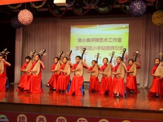 【凌霄新聞臺(tái)】評(píng)彈娃娃齊亮相 傳唱經(jīng)典有一套