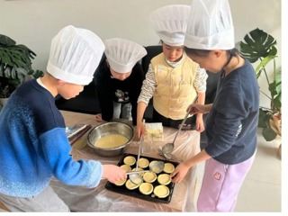 【凌霄新聞臺(tái)】春風(fēng)有信，花開有期——記寶帶實(shí)驗(yàn)小學(xué)“三八”婦女節(jié)系列活動(dòng)